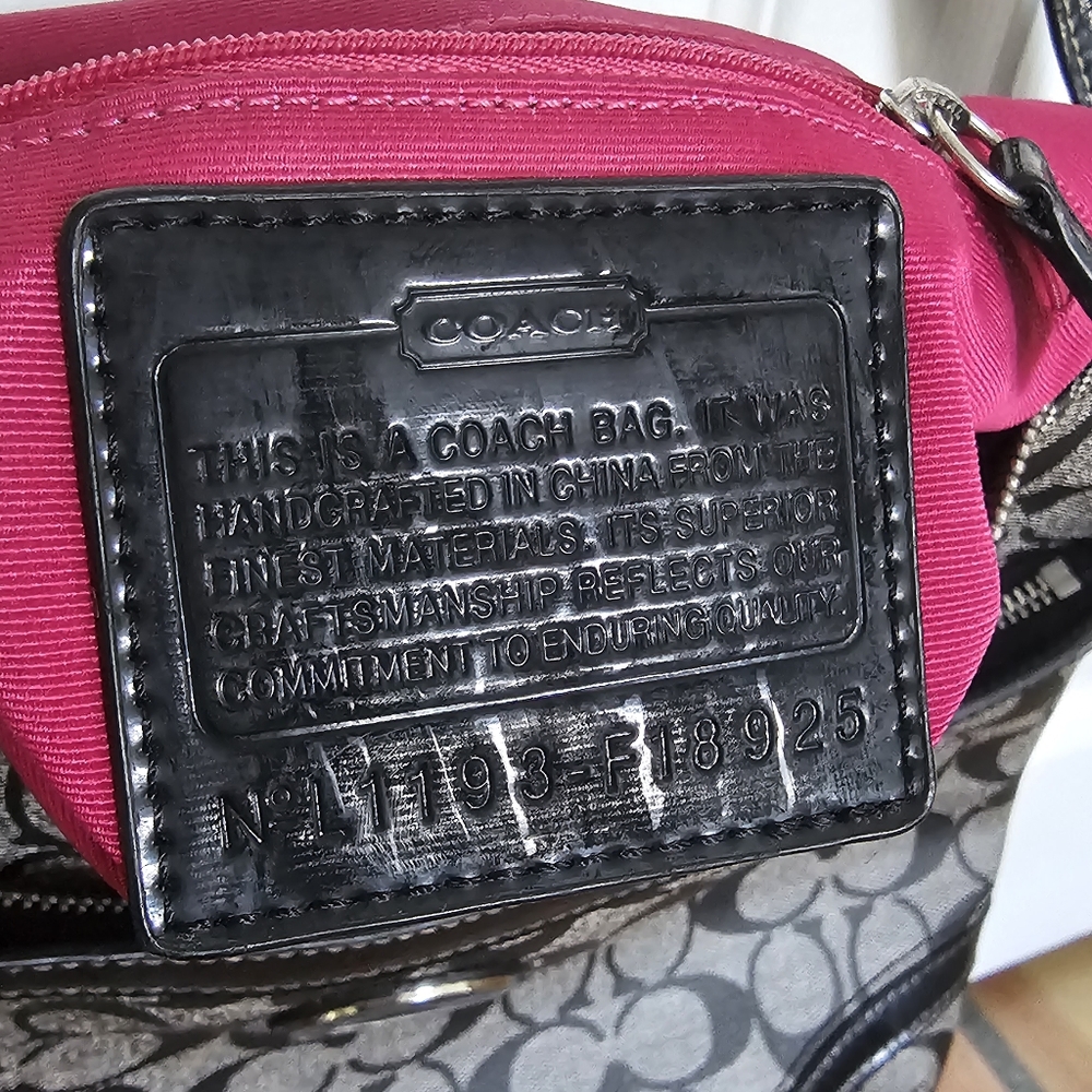 Coach purse , AUTHENTIC COACH K1193-F18925 HERITAGE BLACK/GRAY Bag Purse Tote - Picture 9 of 9